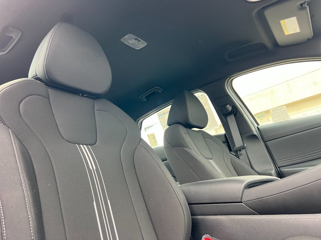 Thumbnail: 2025 Hyundai Elantra - 11