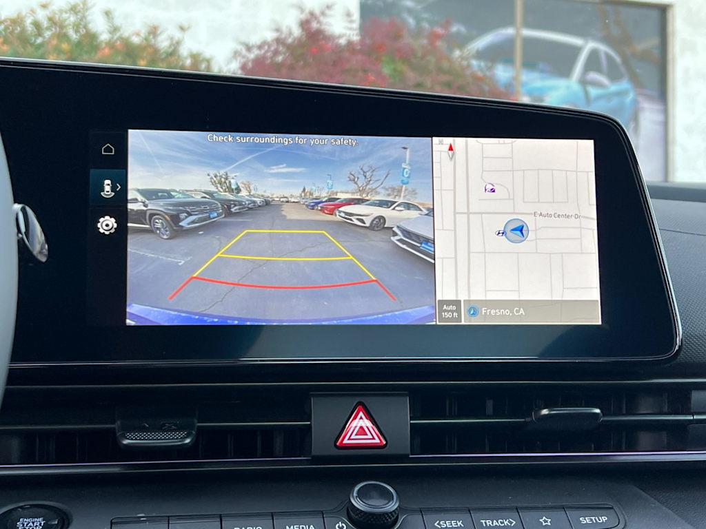 Thumbnail: 2025 Hyundai Elantra - 25