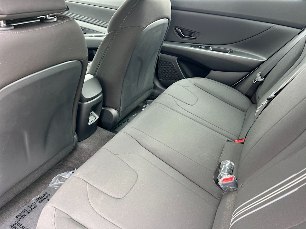 Thumbnail: 2025 Hyundai Elantra - 12