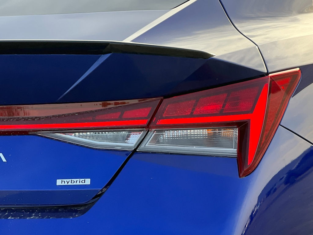 Thumbnail: 2025 Hyundai Elantra - 28