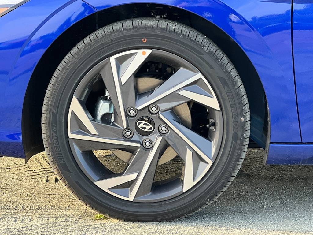 Thumbnail: 2025 Hyundai Elantra - 8