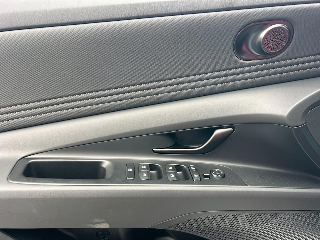 Thumbnail: 2026 Hyundai Elantra - 23