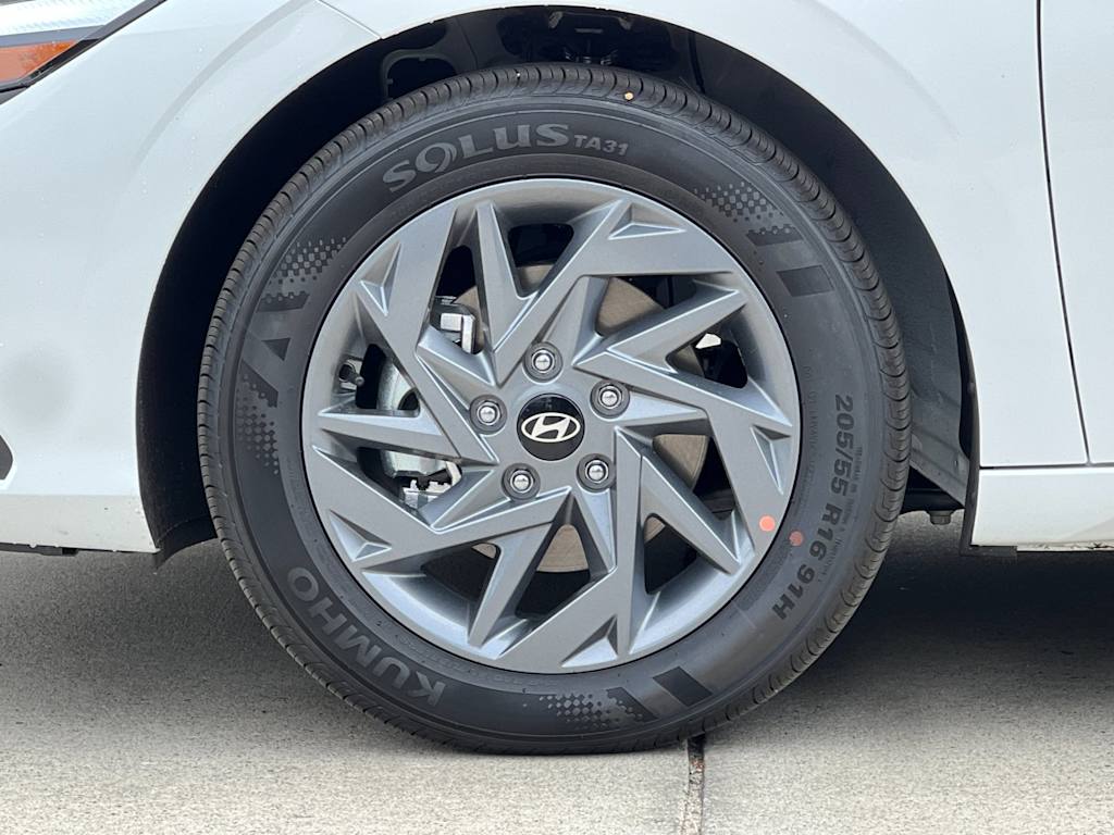 Thumbnail: 2026 Hyundai Elantra - 8