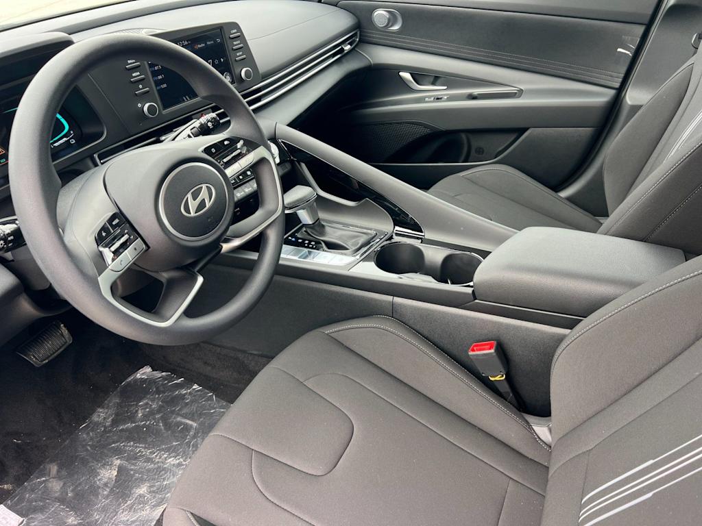 Thumbnail: 2026 Hyundai Elantra - 9