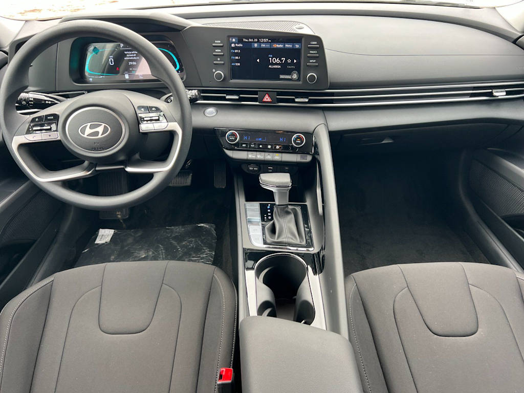 Thumbnail: 2026 Hyundai Elantra - 2