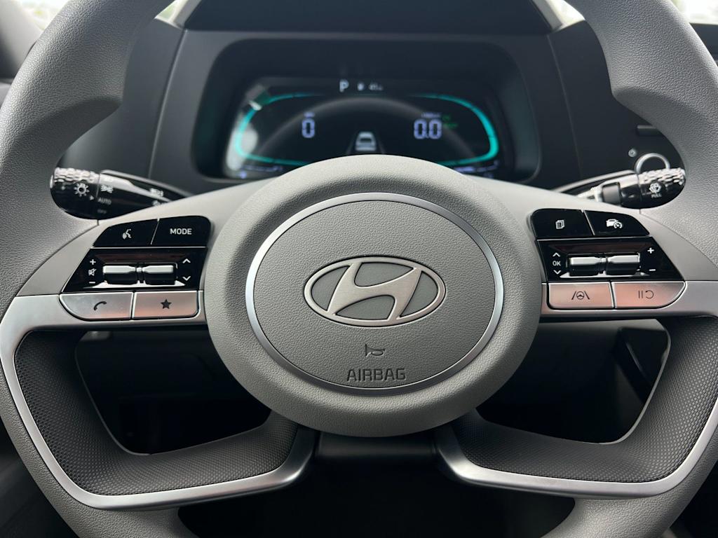 2026 Hyundai Elantra Blue - Photo 25