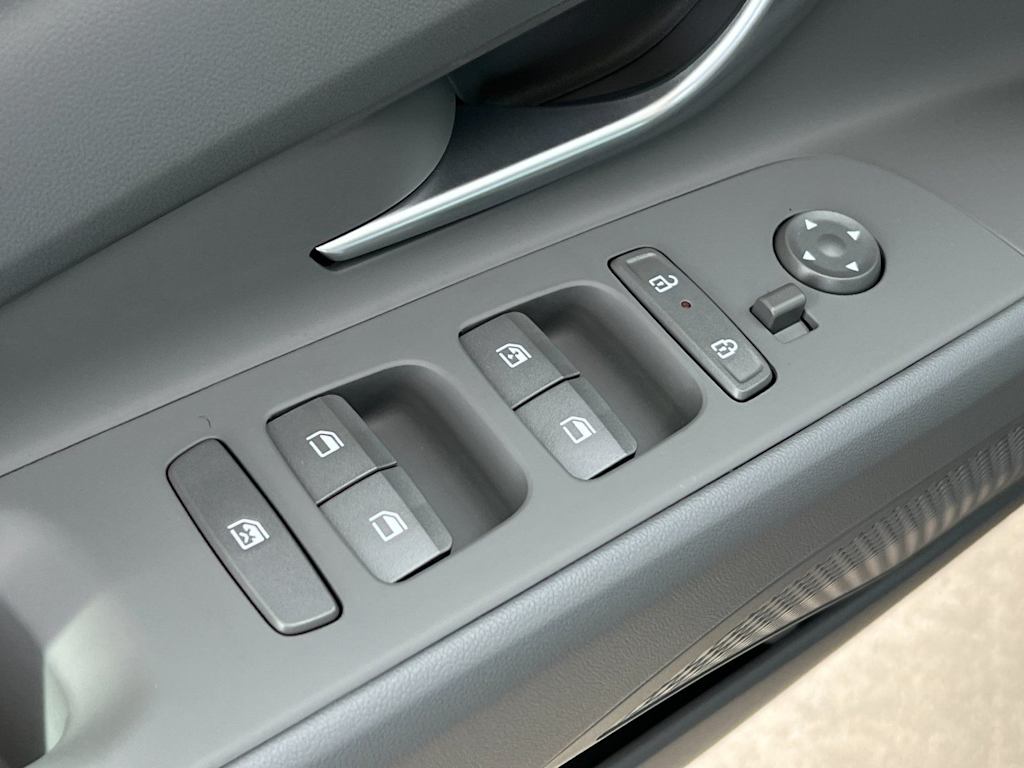 2026 Hyundai Elantra Blue - Photo 21