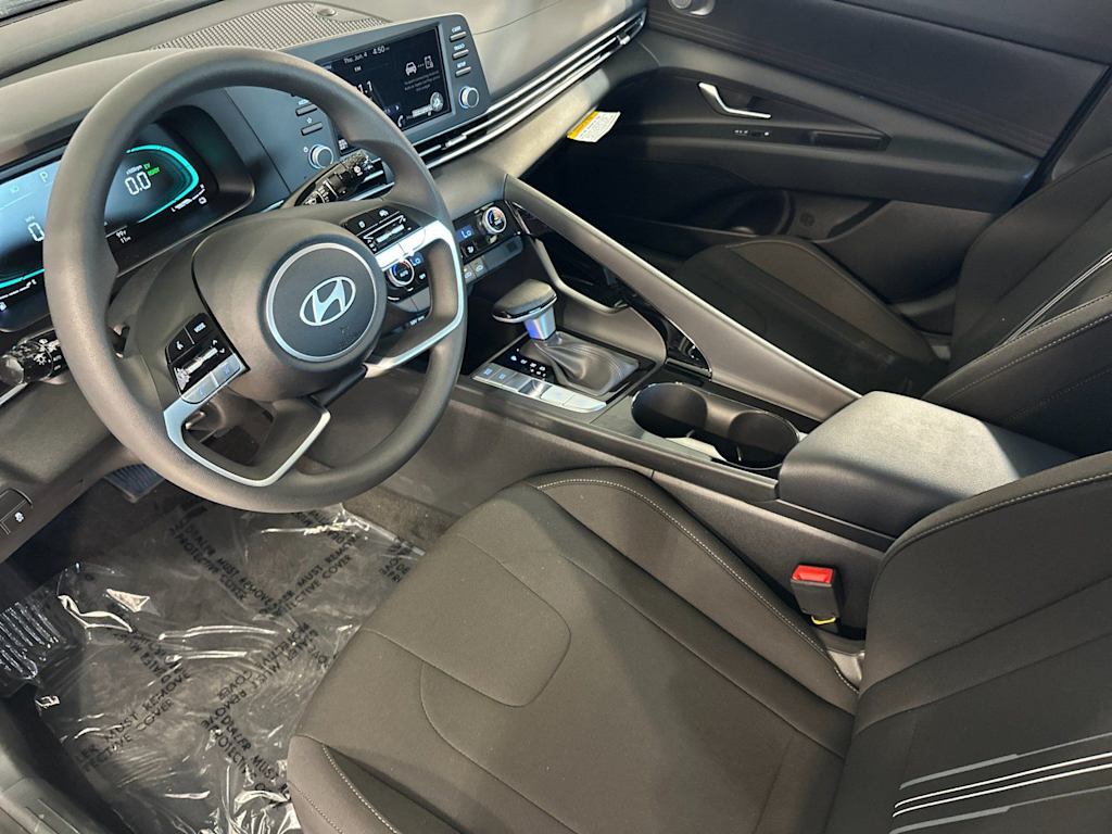 Thumbnail: 2026 Hyundai Elantra - 9