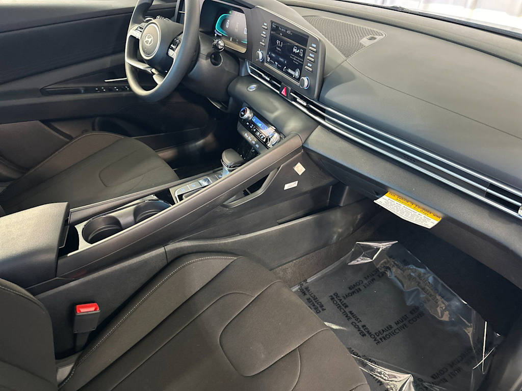 Thumbnail: 2026 Hyundai Elantra - 12