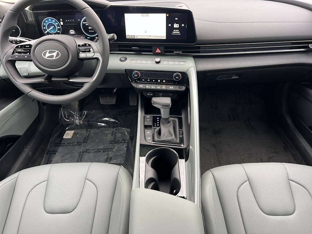 Thumbnail: 2025 Hyundai Elantra - 2