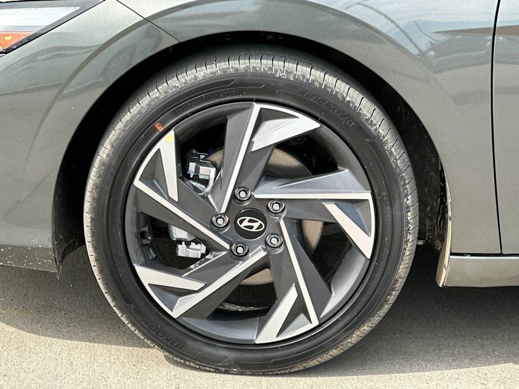 Thumbnail: 2025 Hyundai Elantra - 7
