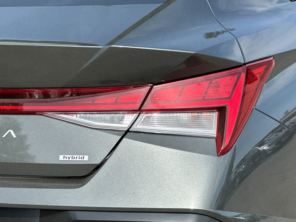 Thumbnail: 2025 Hyundai Elantra - 27