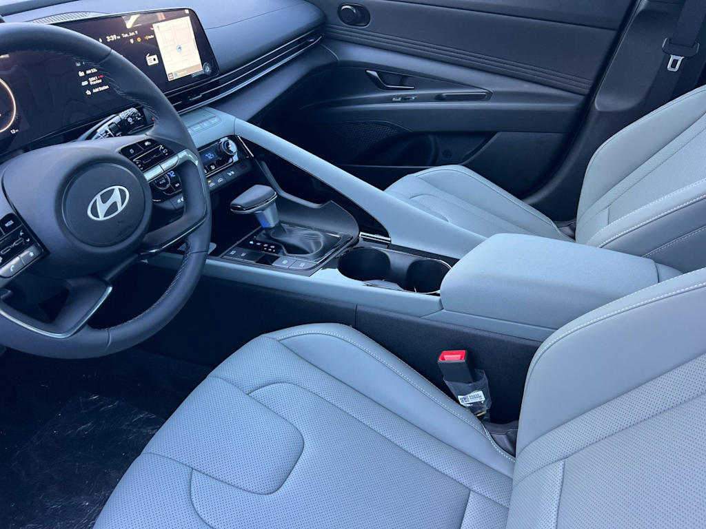 Thumbnail: 2026 Hyundai Elantra - 10