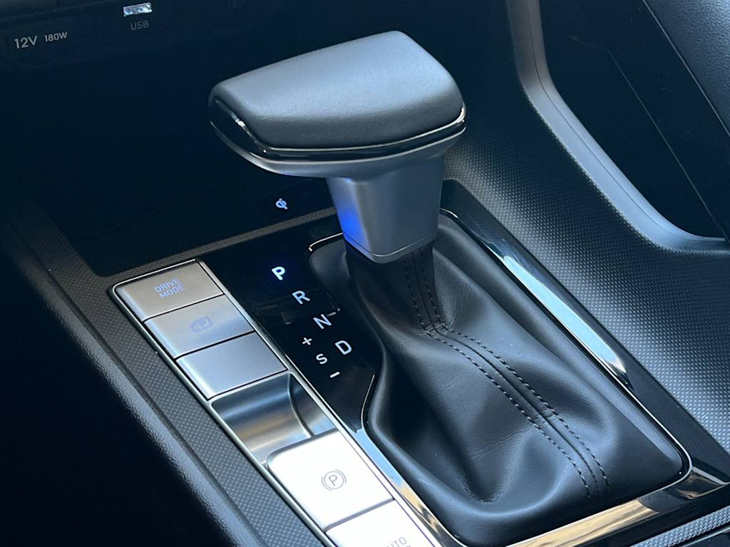 Thumbnail: 2026 Hyundai Elantra - 15