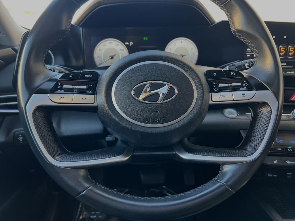 2021 Hyundai Elantra Limited Edition 27