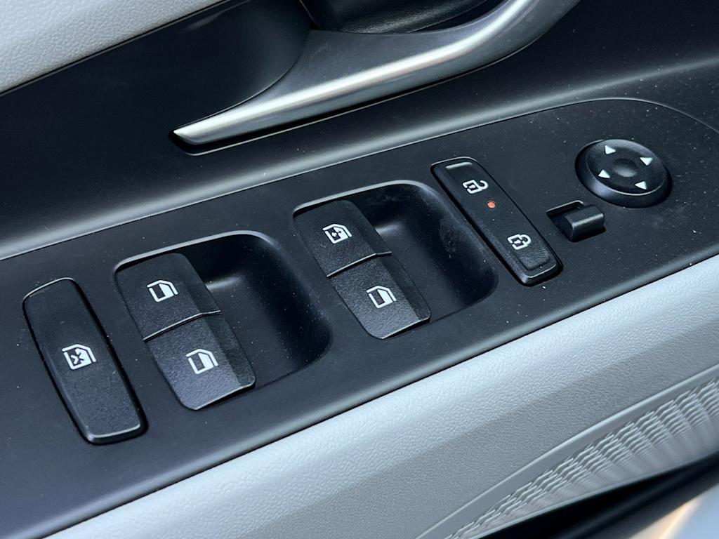 Thumbnail: 2026 Hyundai Elantra - 20