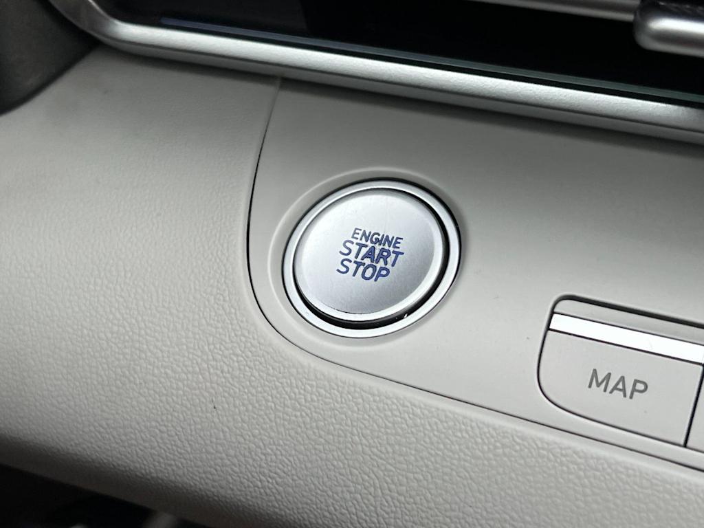 Thumbnail: 2024 Hyundai Elantra - 27
