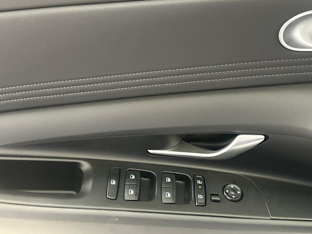 Thumbnail: 2026 Hyundai Elantra - 20