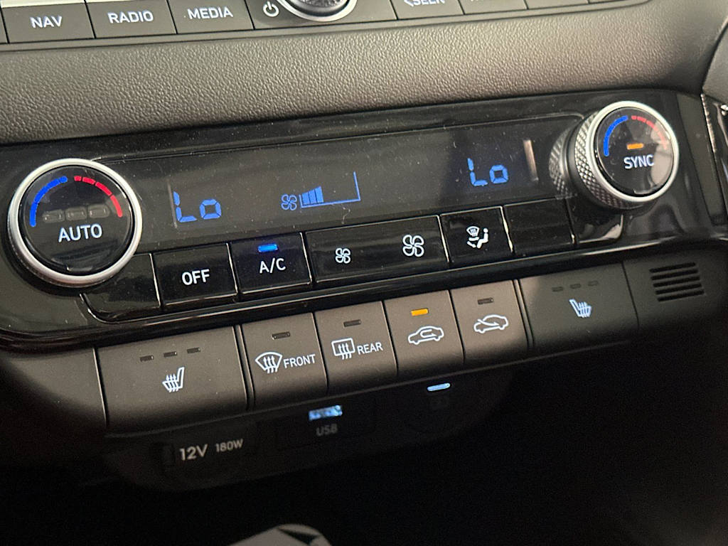 Thumbnail: 2026 Hyundai Elantra - 24