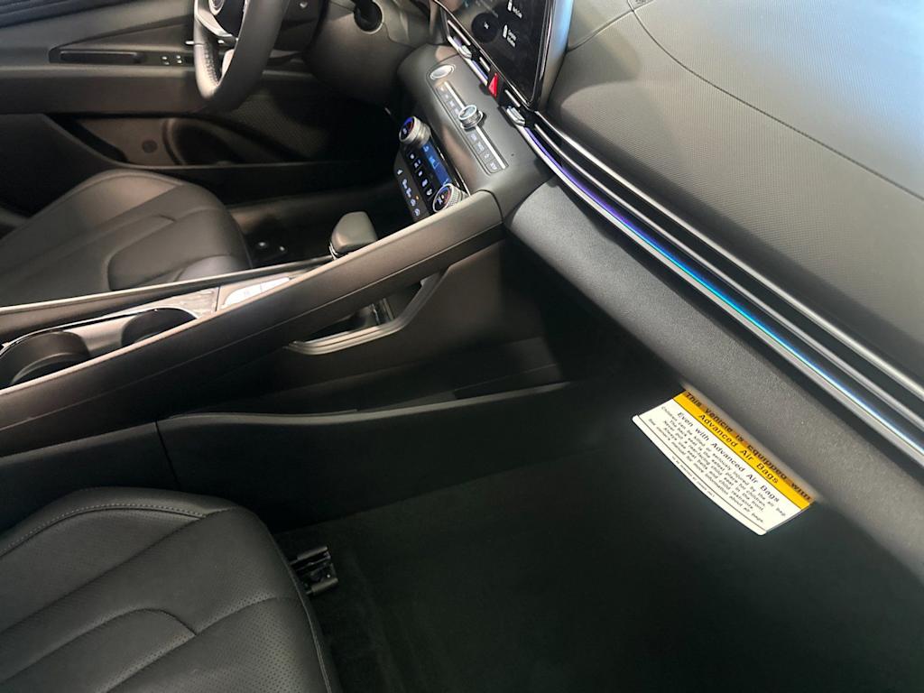 Thumbnail: 2026 Hyundai Elantra - 22