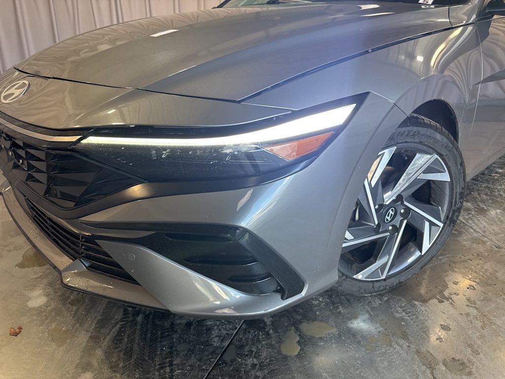 Thumbnail: 2024 Hyundai Elantra - 17