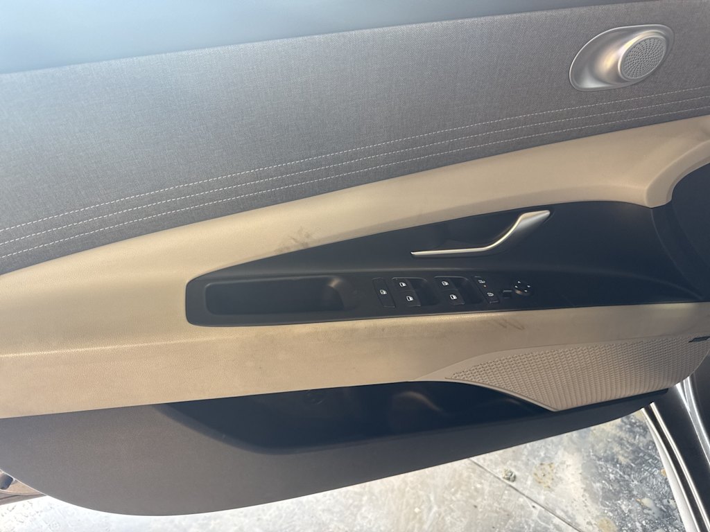 Thumbnail: 2024 Hyundai Elantra - 21