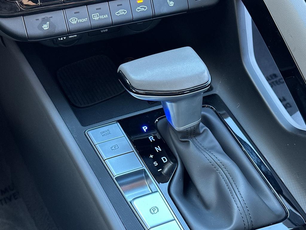 Thumbnail: 2025 Hyundai Elantra - 14
