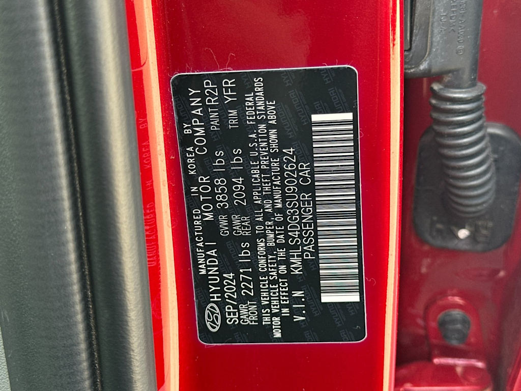 Thumbnail: 2025 Hyundai Elantra - 31