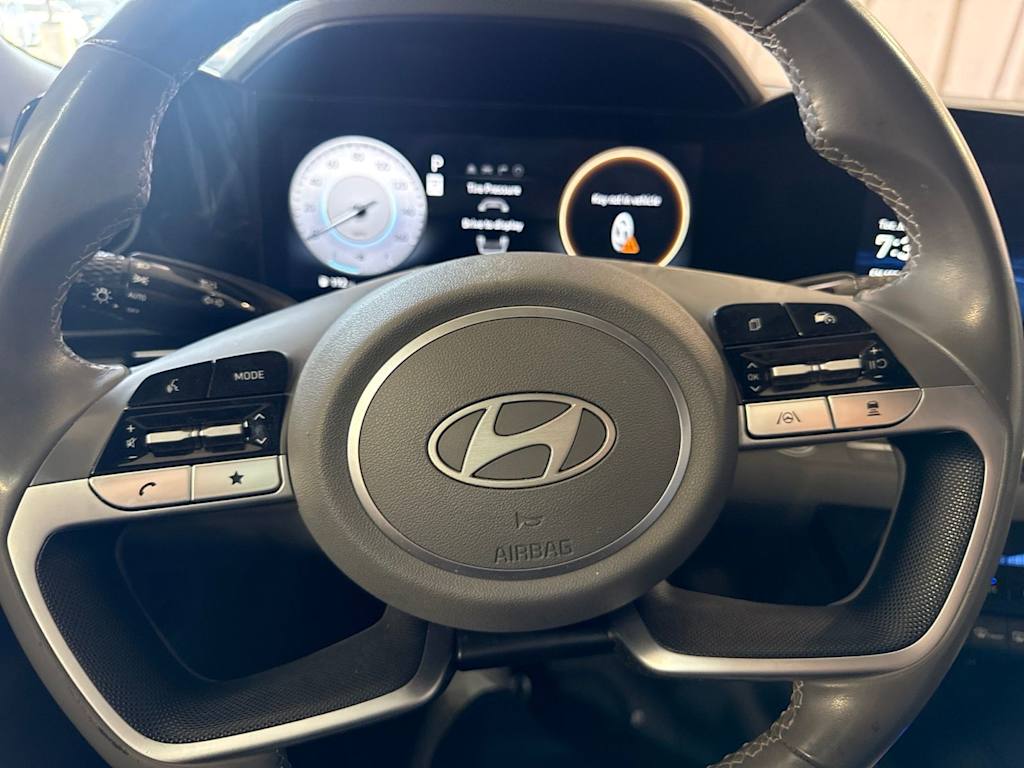 Thumbnail: 2025 Hyundai Elantra - 22