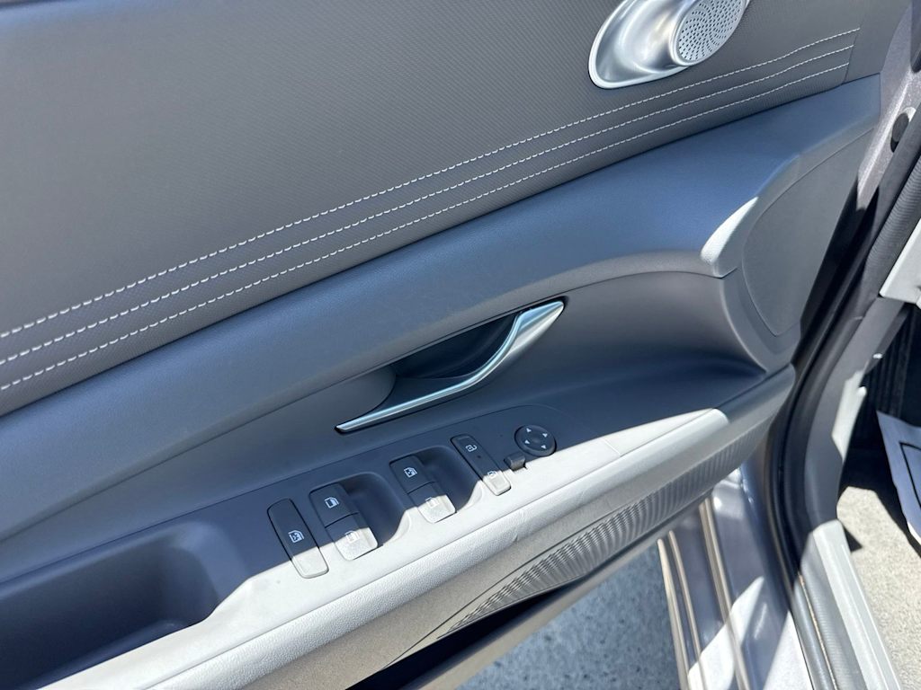 Thumbnail: 2025 Hyundai Elantra - 21