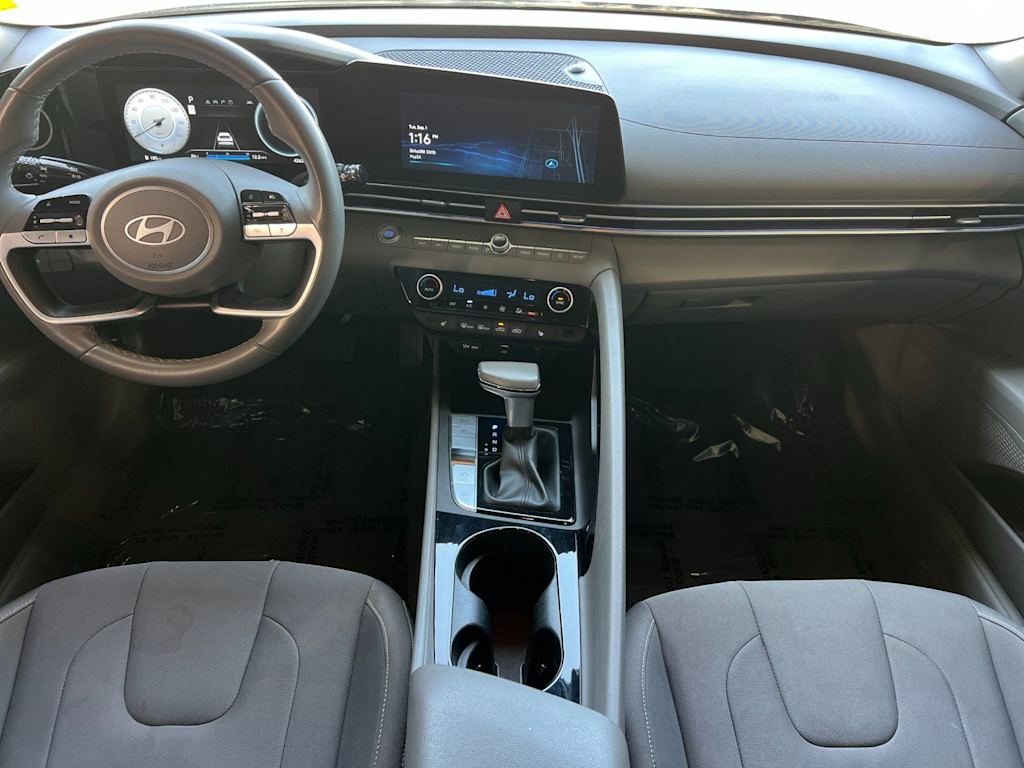 Thumbnail: 2025 Hyundai Elantra - 2