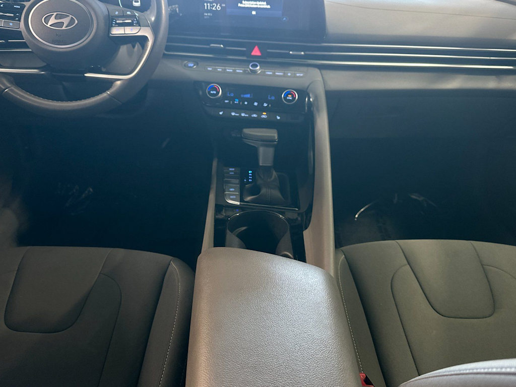 Thumbnail: 2025 Hyundai Elantra - 18