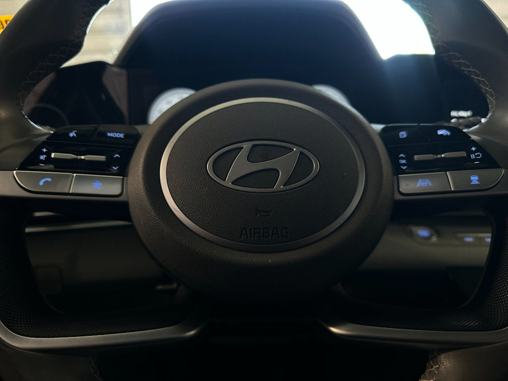 Thumbnail: 2025 Hyundai Elantra - 26