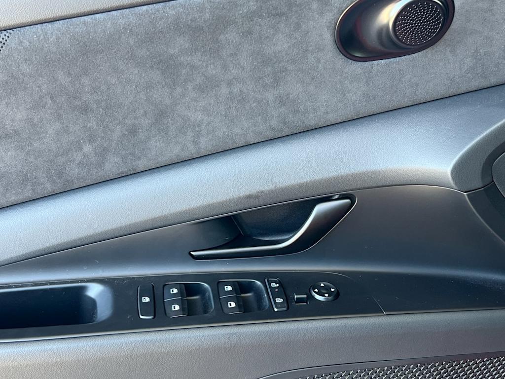 Thumbnail: 2025 Hyundai Elantra - 21
