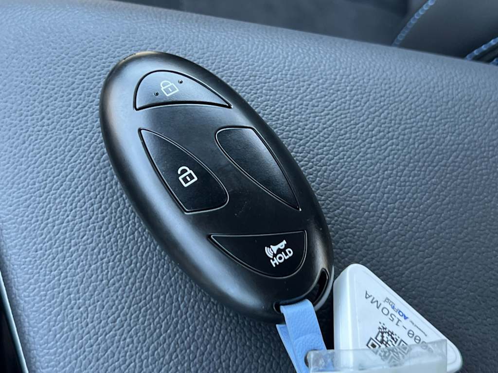 Thumbnail: 2025 Hyundai Elantra - 17