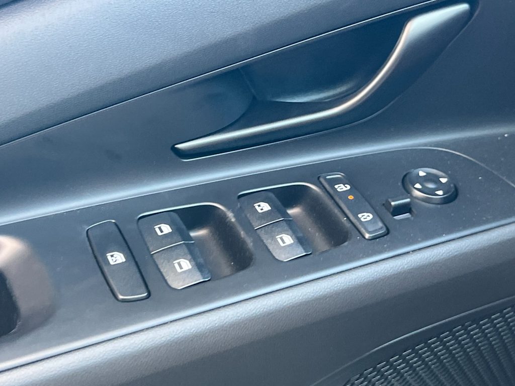 Thumbnail: 2025 Hyundai Elantra - 22