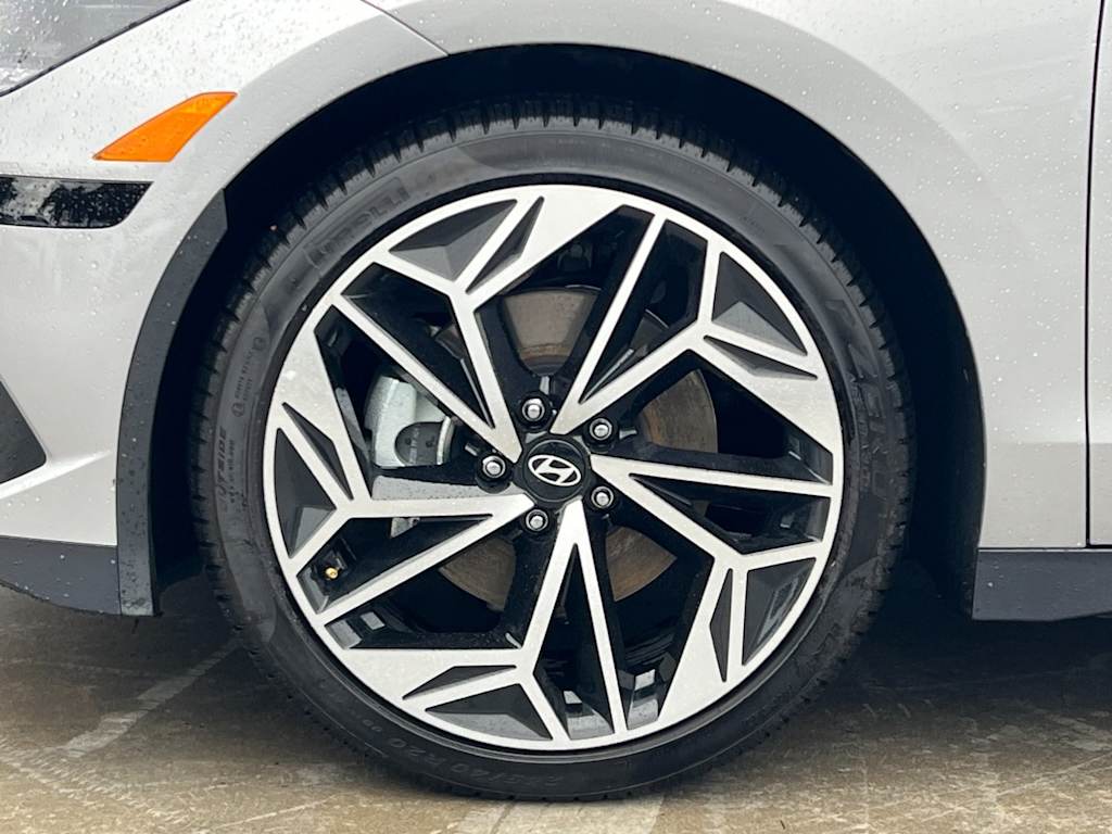 Thumbnail: 2025 Hyundai Ioniq 6 - 7