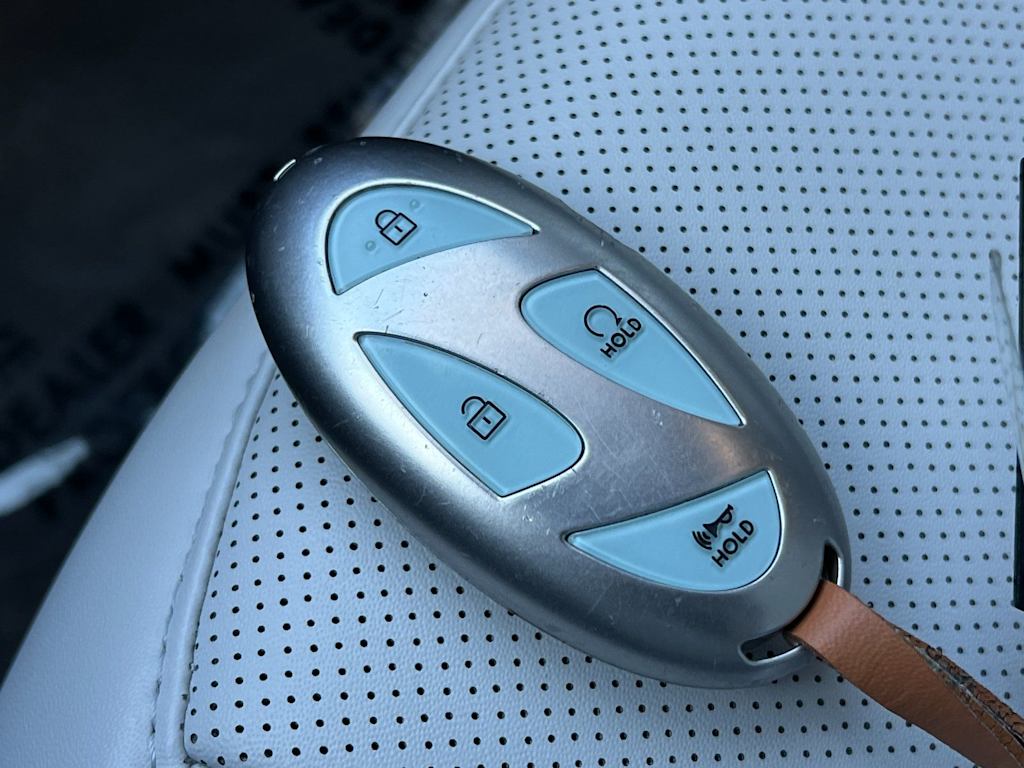 Thumbnail: 2023 Hyundai Ioniq 6 - 29