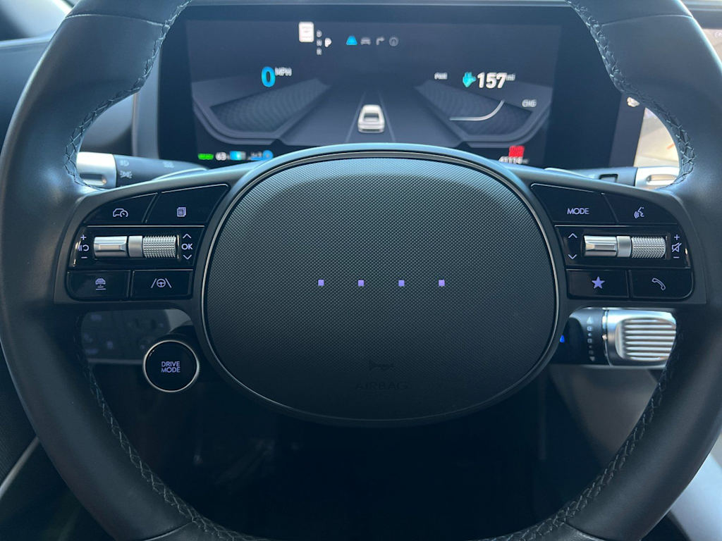 Thumbnail: 2023 Hyundai Ioniq 6 - 26
