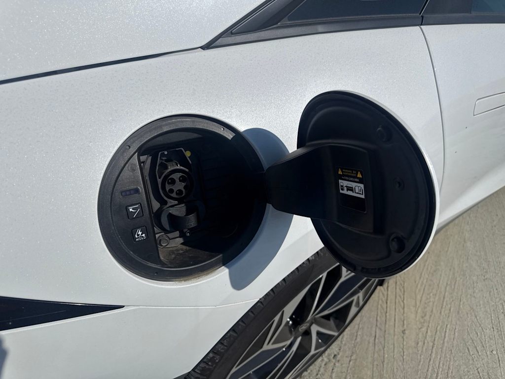 Thumbnail: 2025 Hyundai Ioniq 6 - 6