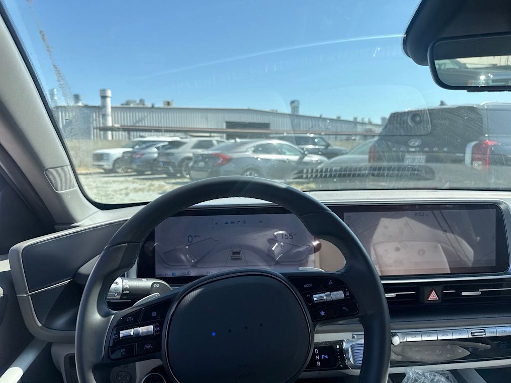 Thumbnail: 2025 Hyundai Ioniq 6 - 21