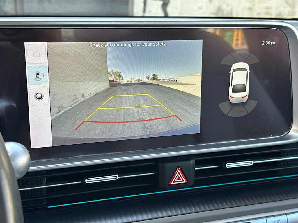 Thumbnail: 2023 Hyundai Ioniq 6 - 24