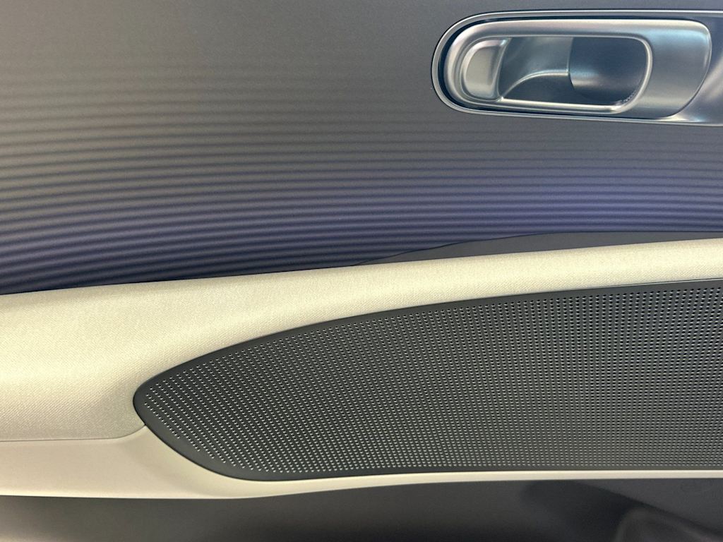 Thumbnail: 2025 Hyundai Ioniq 6 - 19