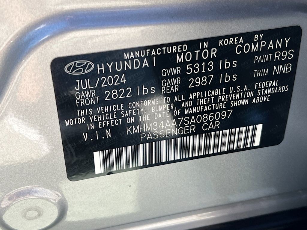 Thumbnail: 2025 Hyundai Ioniq 6 - 32