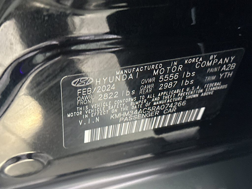 Thumbnail: 2024 Hyundai Ioniq 6 - 30