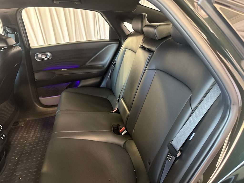 Thumbnail: 2023 Hyundai Ioniq 6 - 8