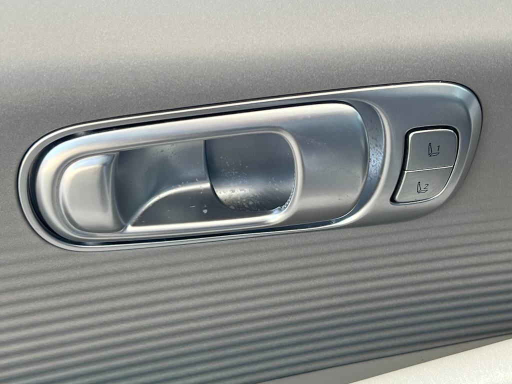 Thumbnail: 2024 Hyundai Ioniq 6 - 21