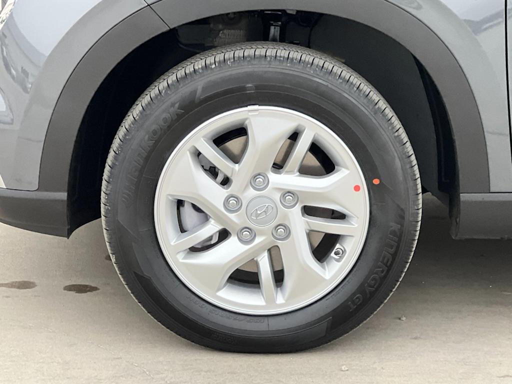 Thumbnail: 2026 Hyundai Venue - 8