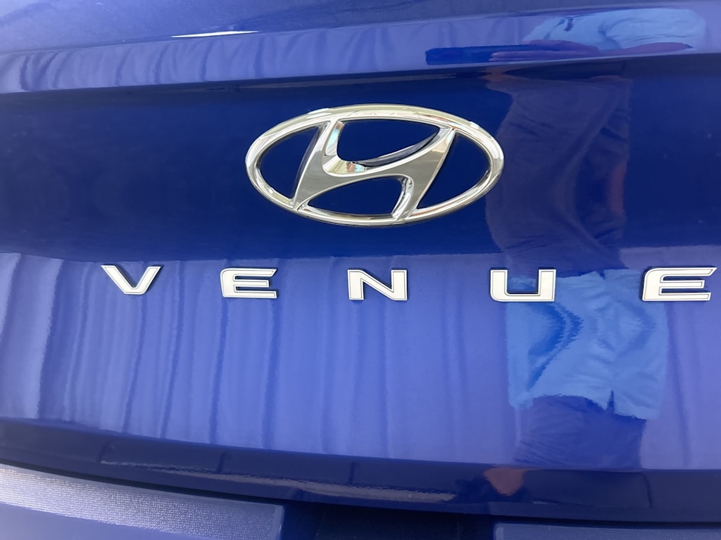 Thumbnail: 2021 Hyundai Venue - 21