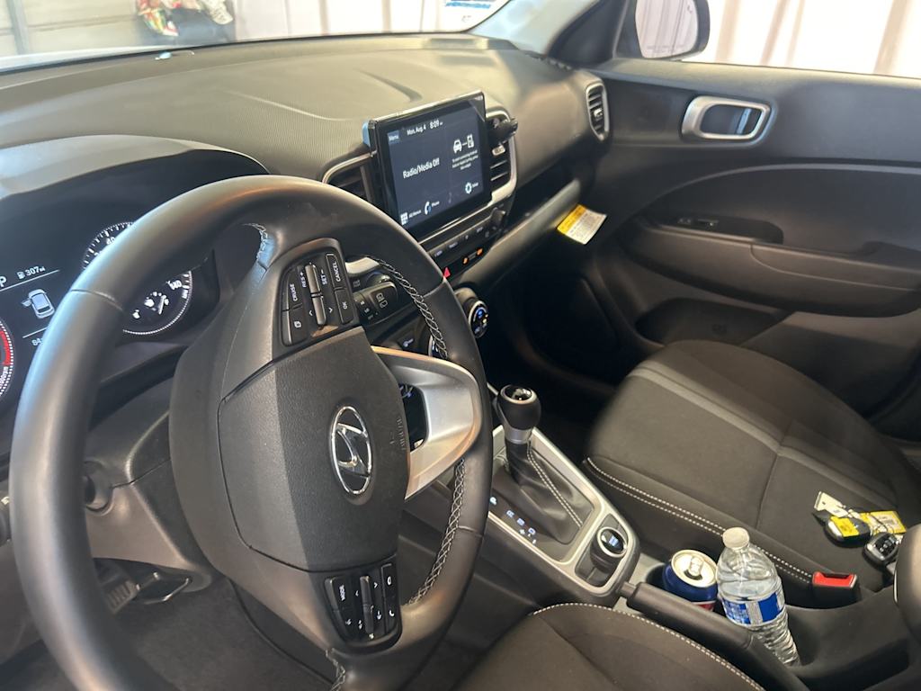 Thumbnail: 2021 Hyundai Venue - 11